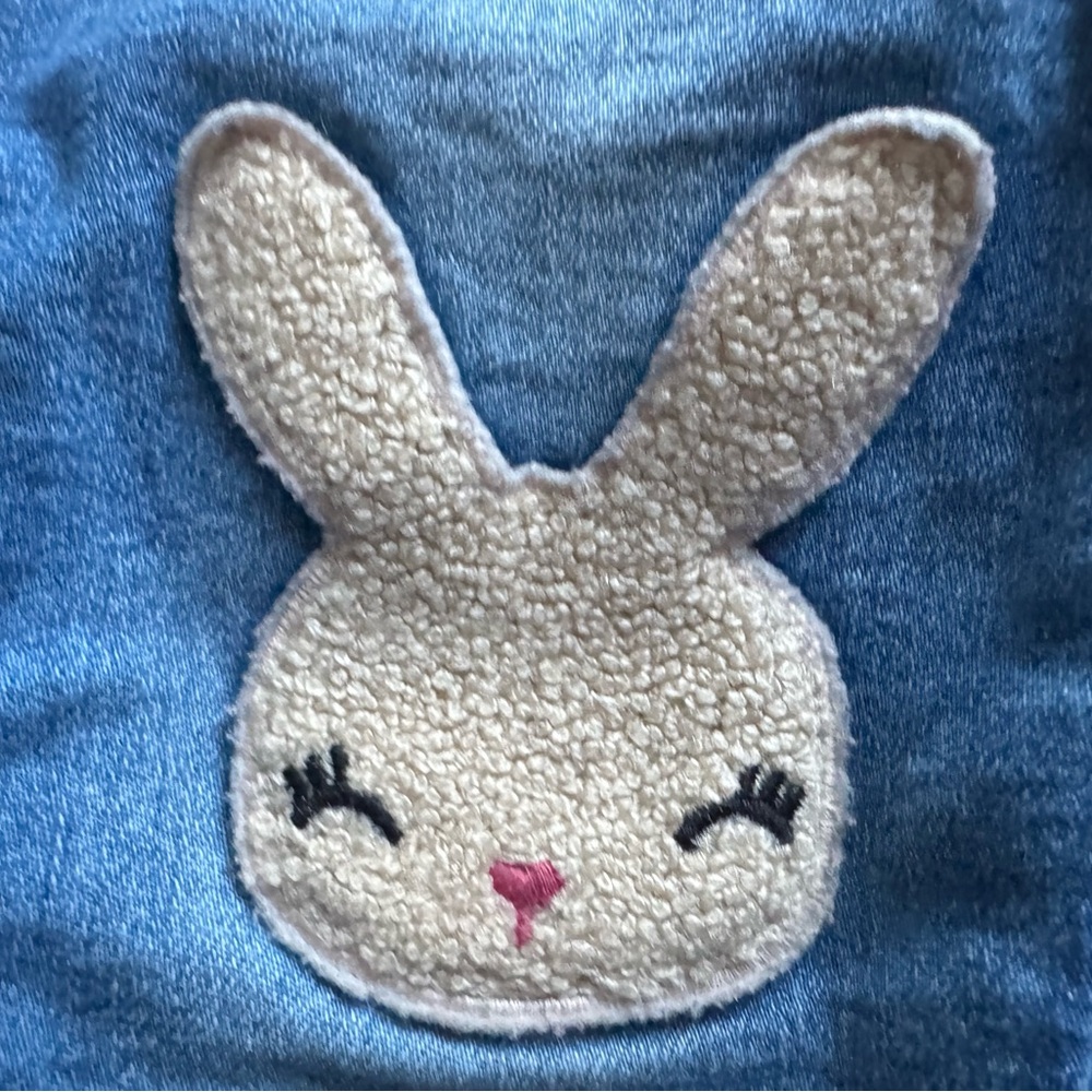 H&M Kids Pink Sweater and Blue Jeans Set - Picture 3 of 4